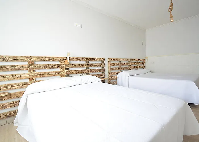 Casa De Playa En * Villanueva De Arosa